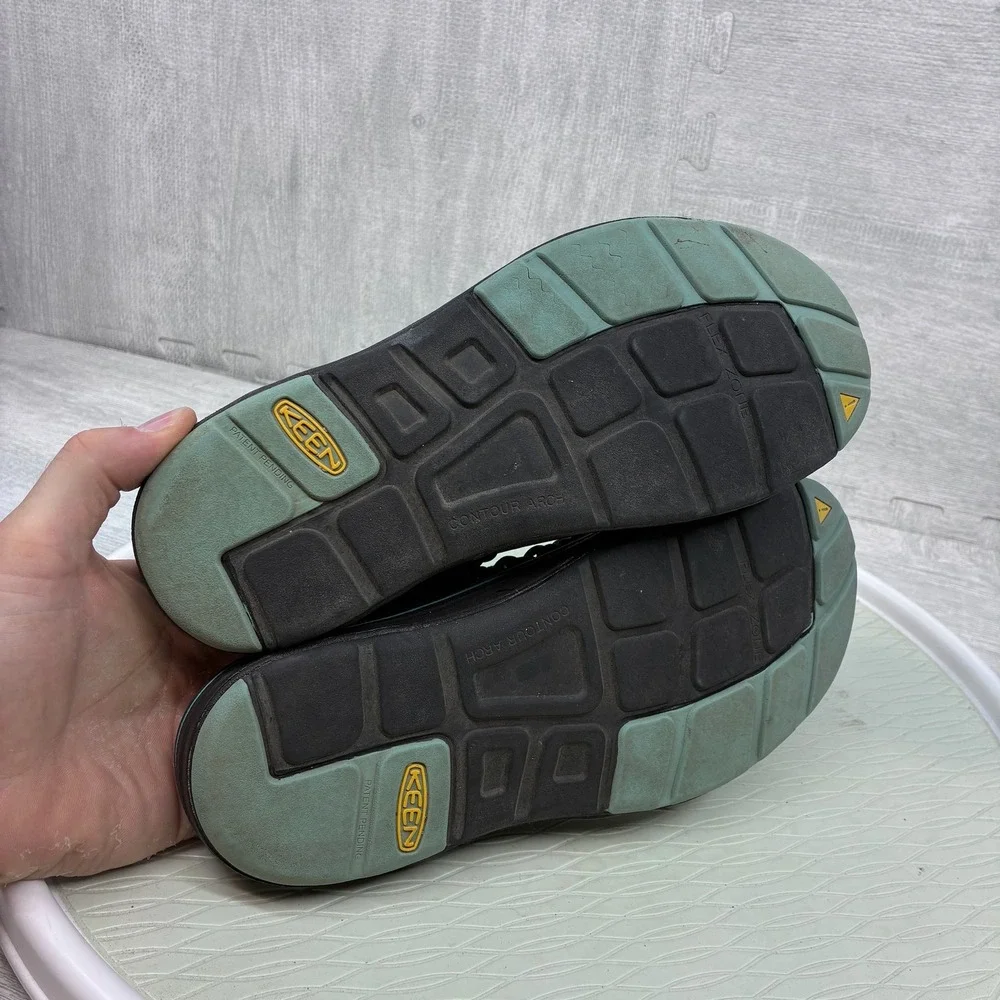 Keen Uneek Sandals Mens 9.5 Black Blue Cord Lace Up Outdoor Shoes 1013092